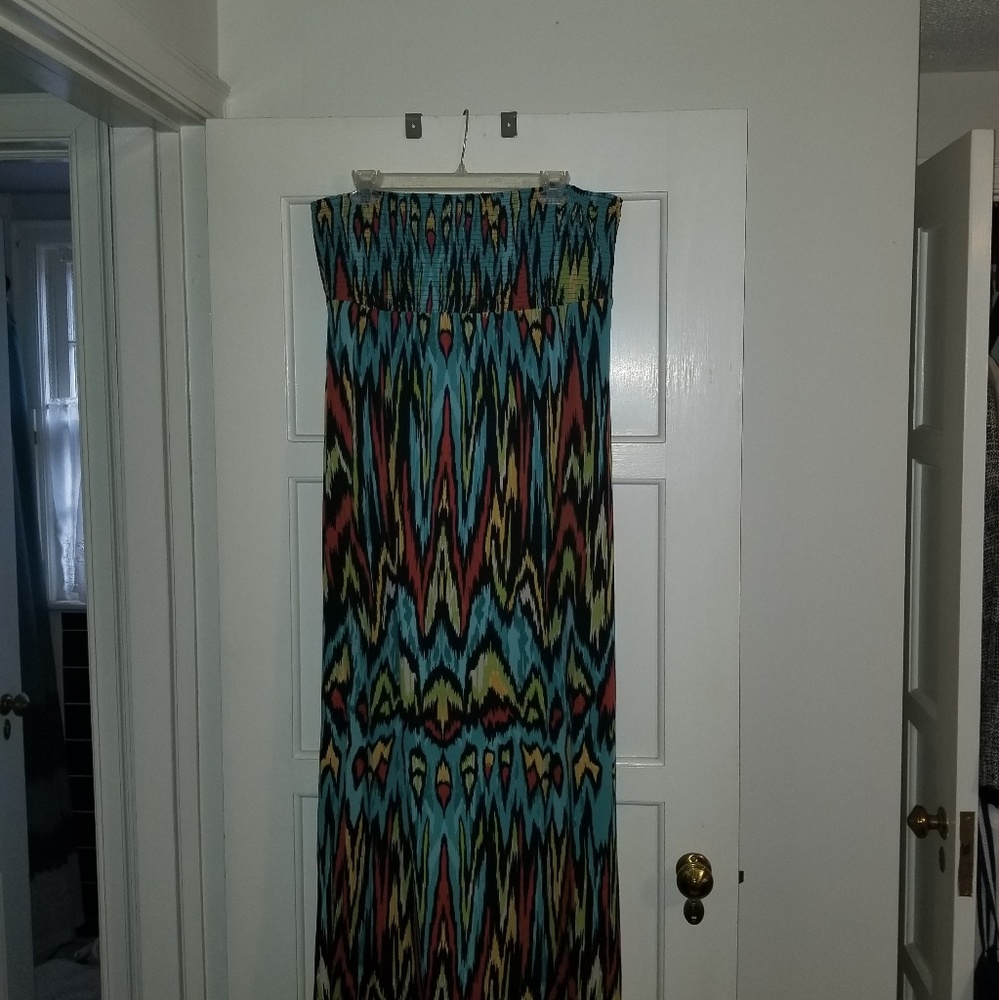 Nicole by Nicole Miller maxi dress.Perfect for a vacation somewhere warm! XL